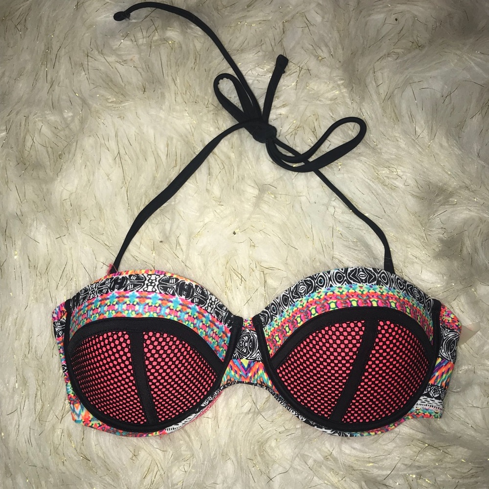 Victoria’s Secret Swim top